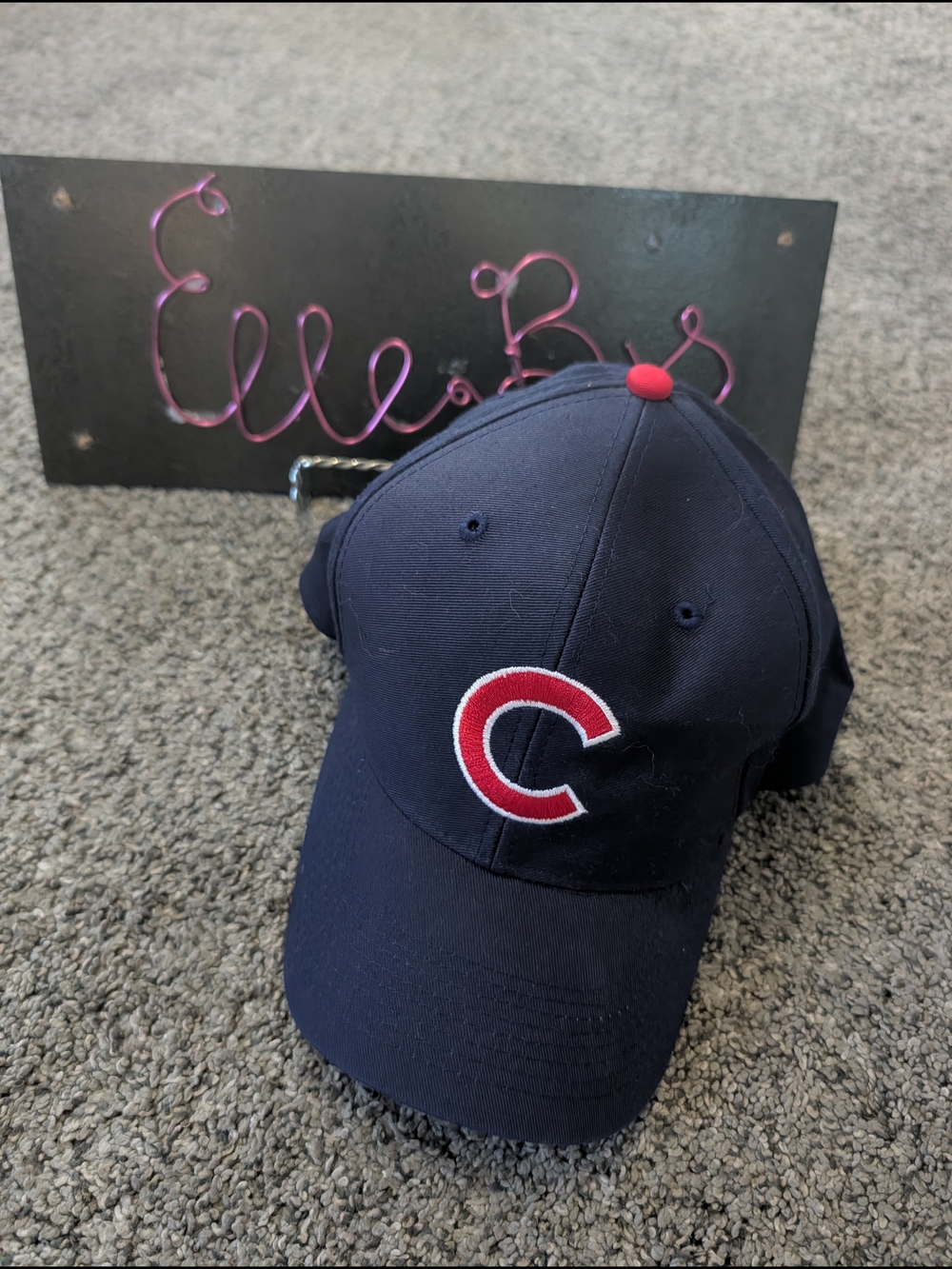 Used Chicago Cubs Navy Baseball Cap with Red Logo O/S